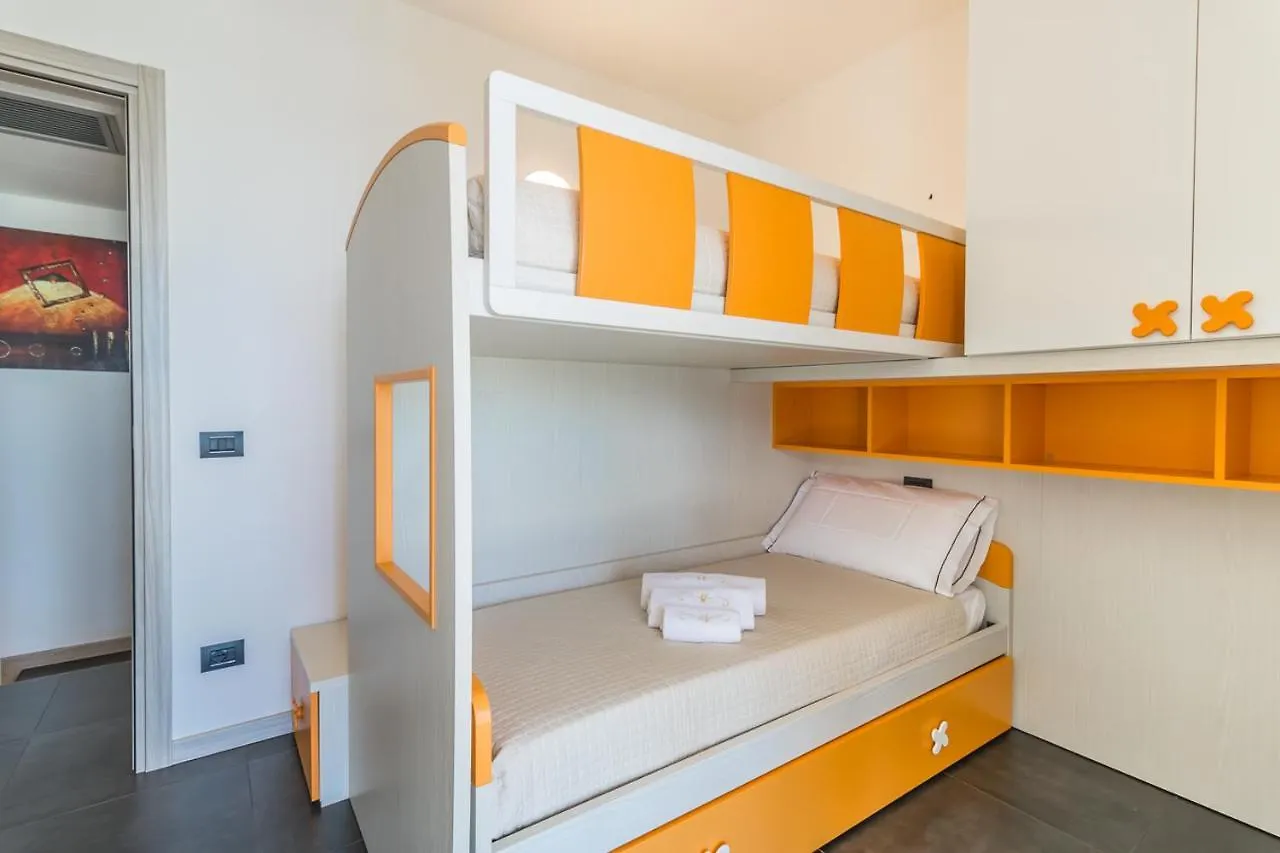 Apartment Veronica - Domaso Italia